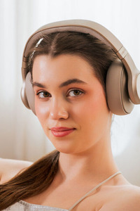 Danna Bliss Her Perfect Breasts Jiggling To The Beat