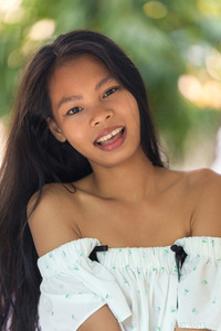 Po Share Her Naked Beauty With You For The First Time