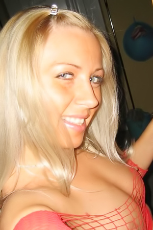 Next Door Amateur Teen Selfie