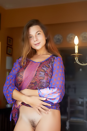 Curvy Cutie Belka