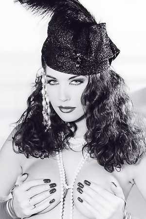 Seana Ryan Penthouse Vault Glamour Highlights Hollywood Hope In 1995