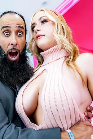 Zoey Uso In Intense Bedroom Session With CuddleBot Ready For Anything