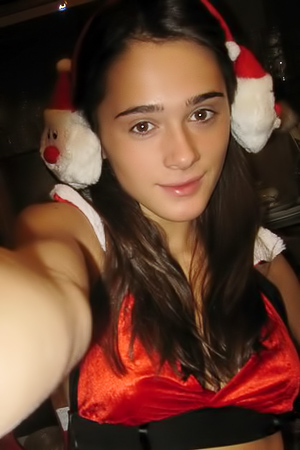 Xmas gals: A Holiday Adventure Of Passion