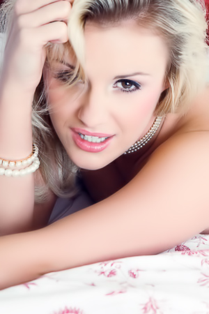 Blonde Lingerie Goddess Amy Teases You Naked In Room